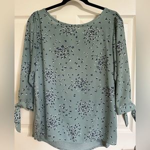 Light green long sleeved blouse with ties